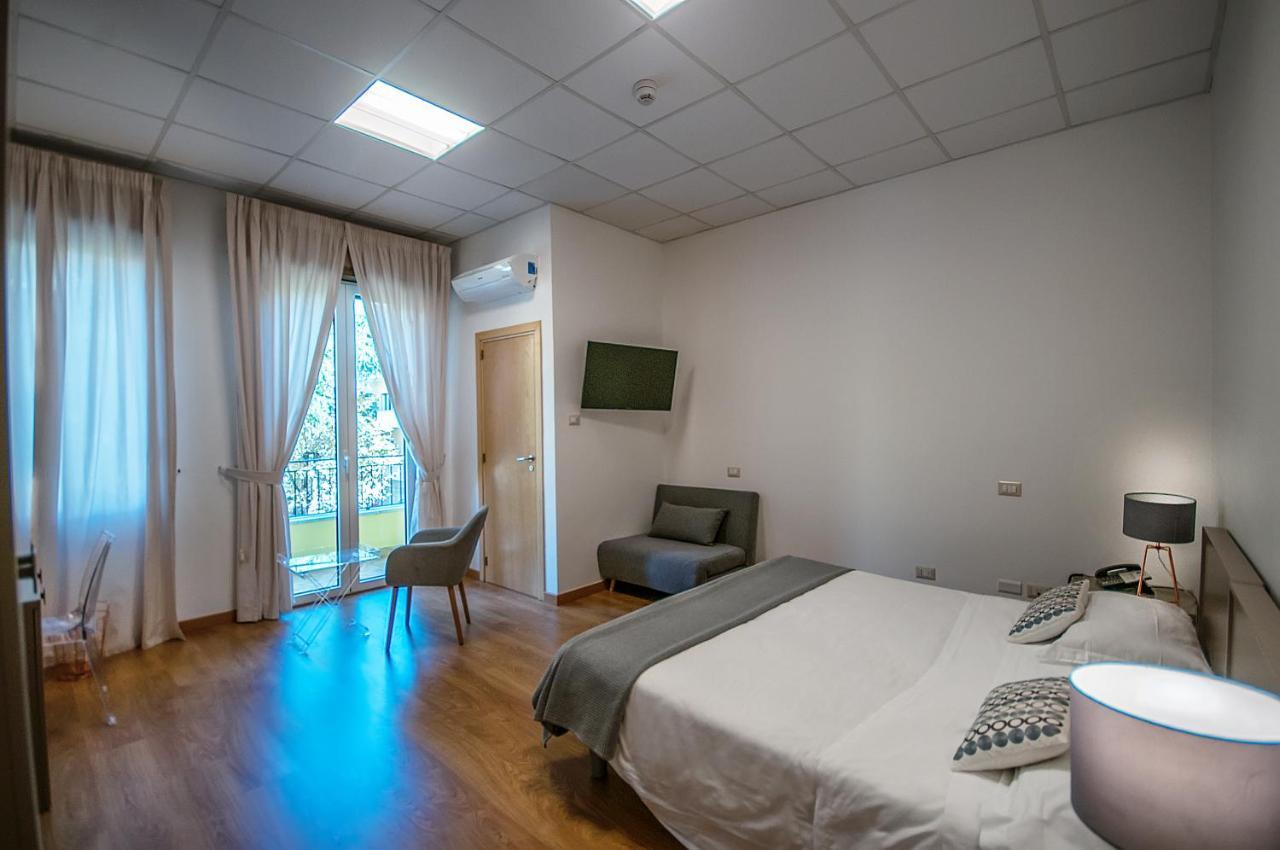 Hotel Albina Nápoles